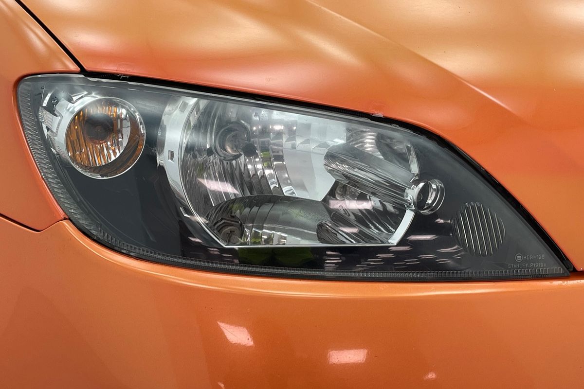 2003 Mazda 2 Genki DY Series 1