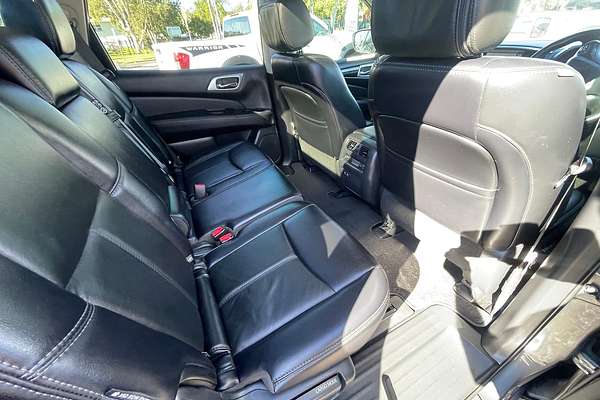 2019 Nissan Pathfinder ST-L R52 Series III