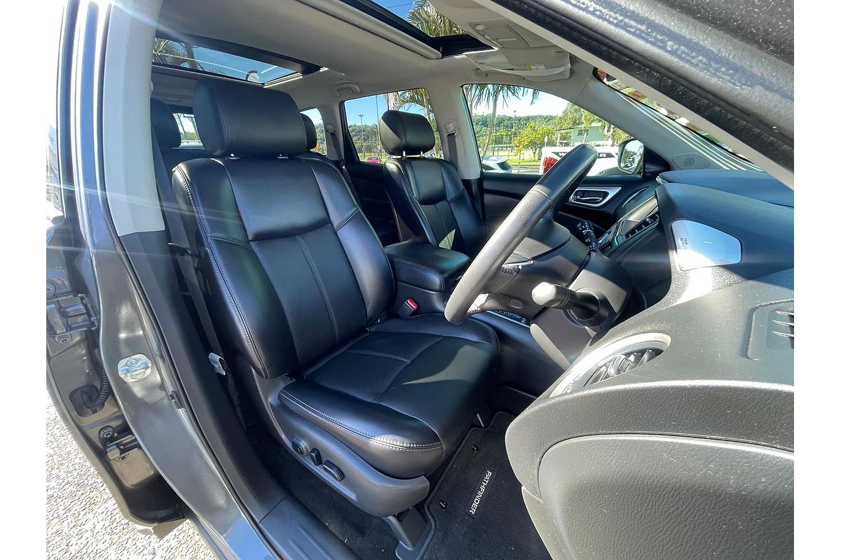 2019 Nissan Pathfinder ST-L R52 Series III