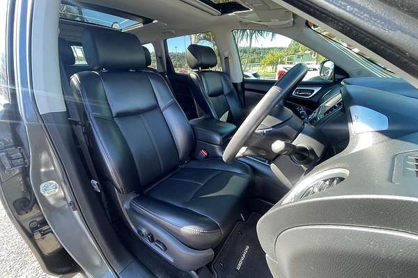 2019 Nissan Pathfinder ST-L R52 Series III