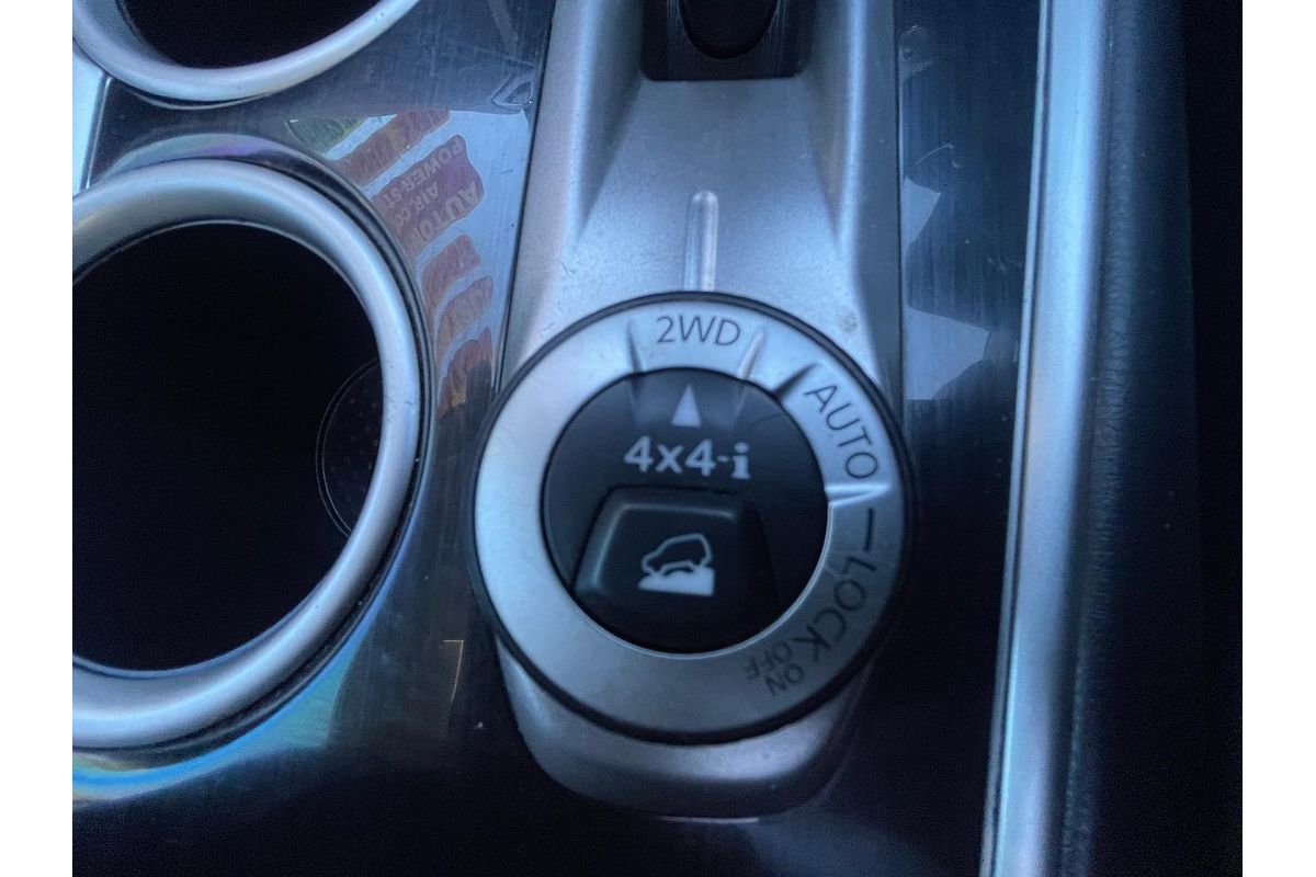 2019 Nissan Pathfinder ST-L R52 Series III