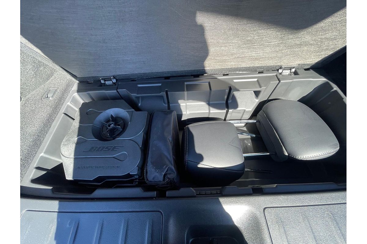 2019 Nissan Pathfinder ST-L R52 Series III