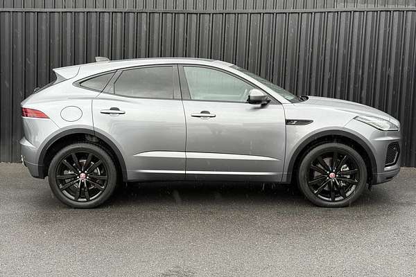 2022 Jaguar E-PACE P250 R-Dynamic SE X540