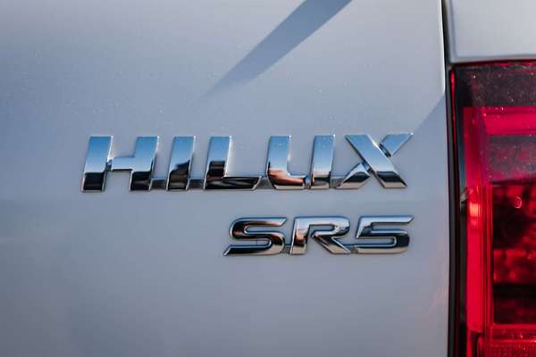 2019 Toyota Hilux SR5 GUN126R 4X4