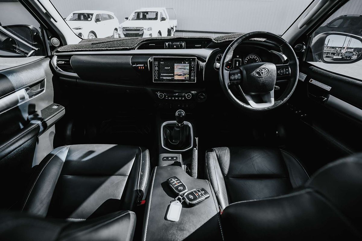 2019 Toyota Hilux SR5 GUN126R 4X4