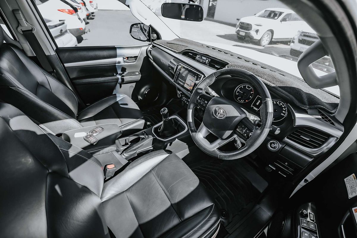 2019 Toyota Hilux SR5 GUN126R 4X4