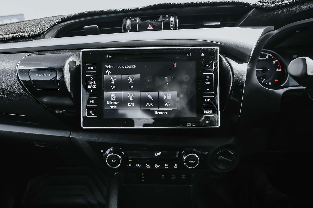 2019 Toyota Hilux SR5 GUN126R 4X4