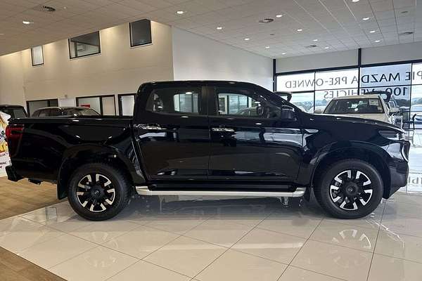 2025 Mazda BT-50 GT TF