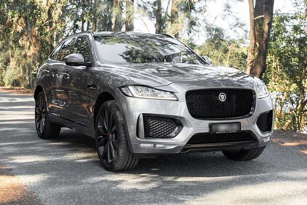 2019 Jaguar F-PACE 20d Chequered Flag X761