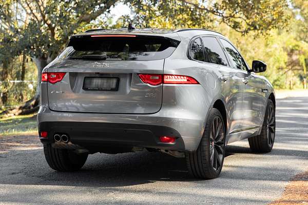 2019 Jaguar F-PACE 20d Chequered Flag X761
