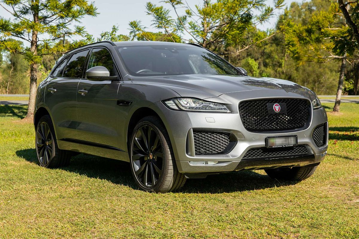 2019 Jaguar F-PACE 20d Chequered Flag X761