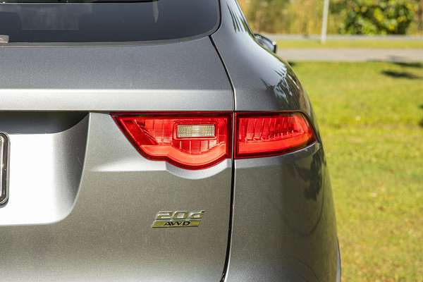 2019 Jaguar F-PACE 20d Chequered Flag X761