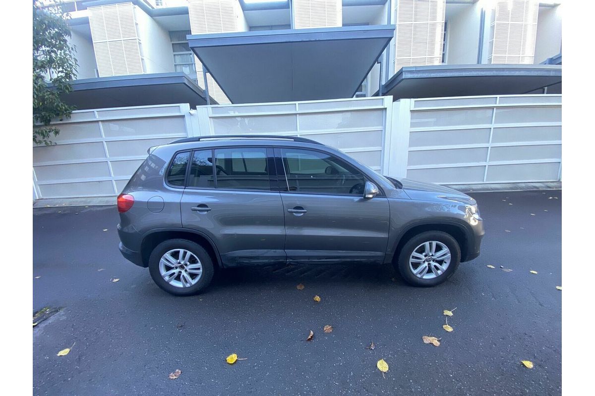 2012 Volkswagen Tiguan 103TDI 5N
