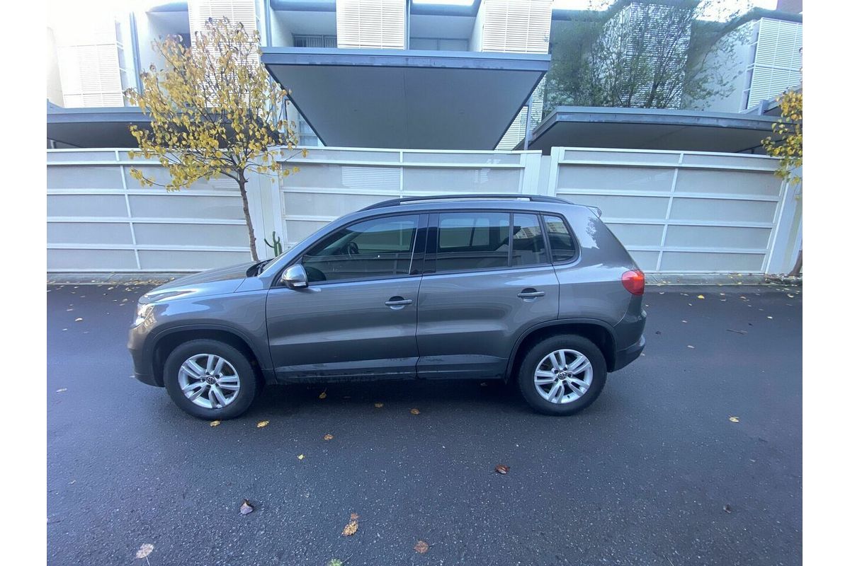 2012 Volkswagen Tiguan 103TDI 5N
