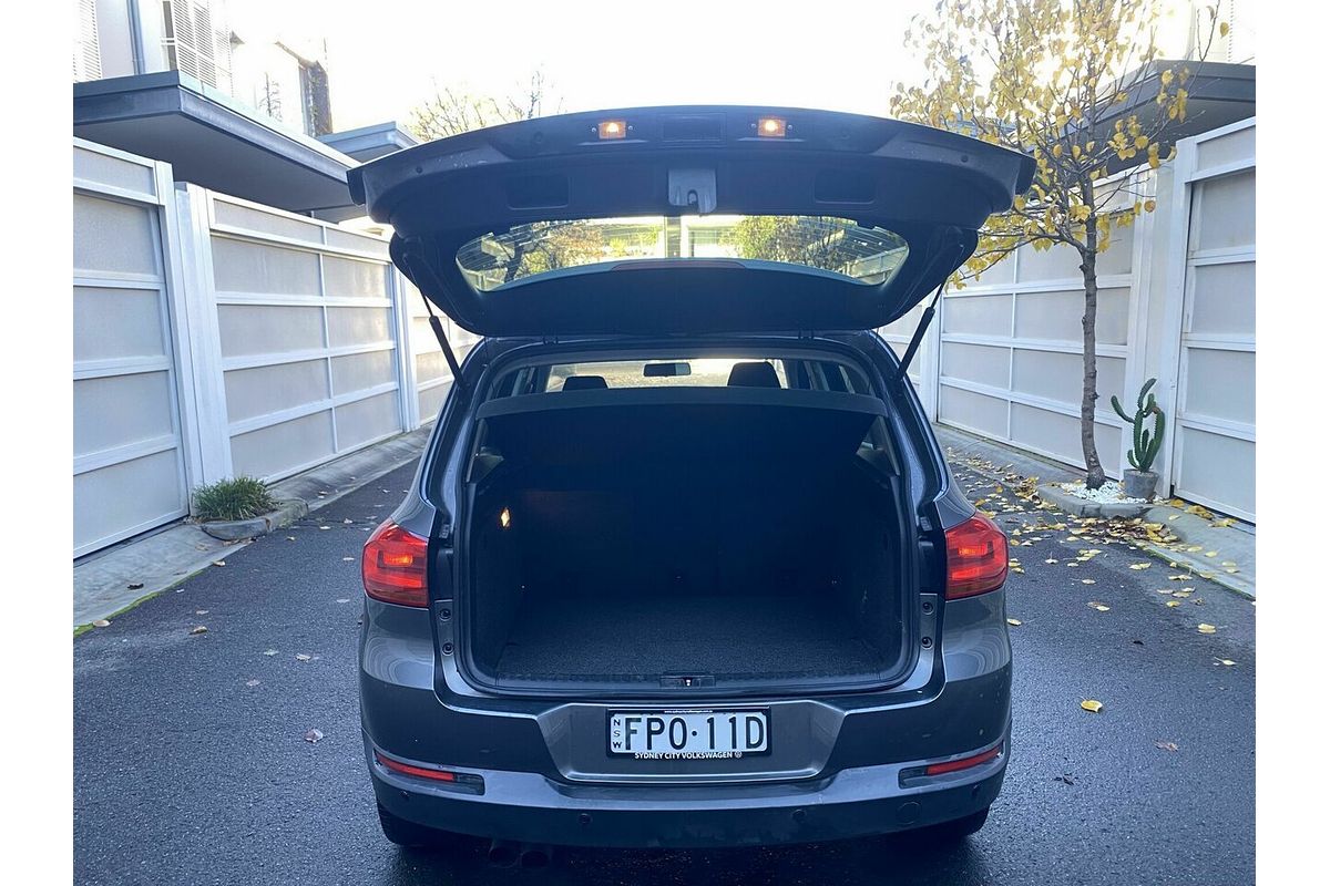 2012 Volkswagen Tiguan 103TDI 5N