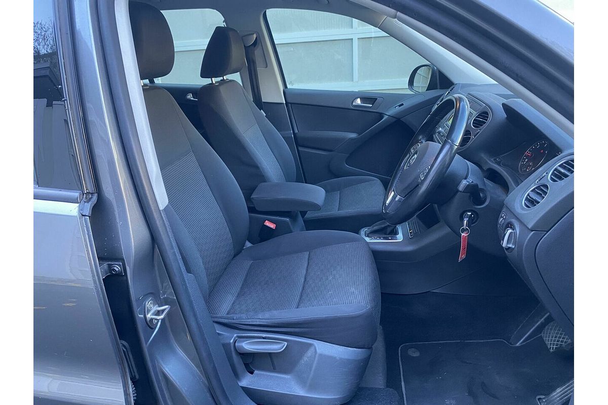 2012 Volkswagen Tiguan 103TDI 5N