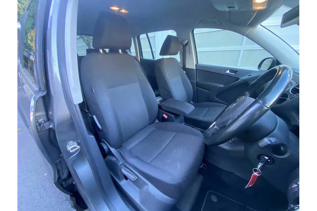 2012 Volkswagen Tiguan 103TDI 5N