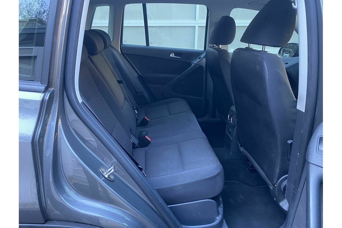 2012 Volkswagen Tiguan 103TDI 5N