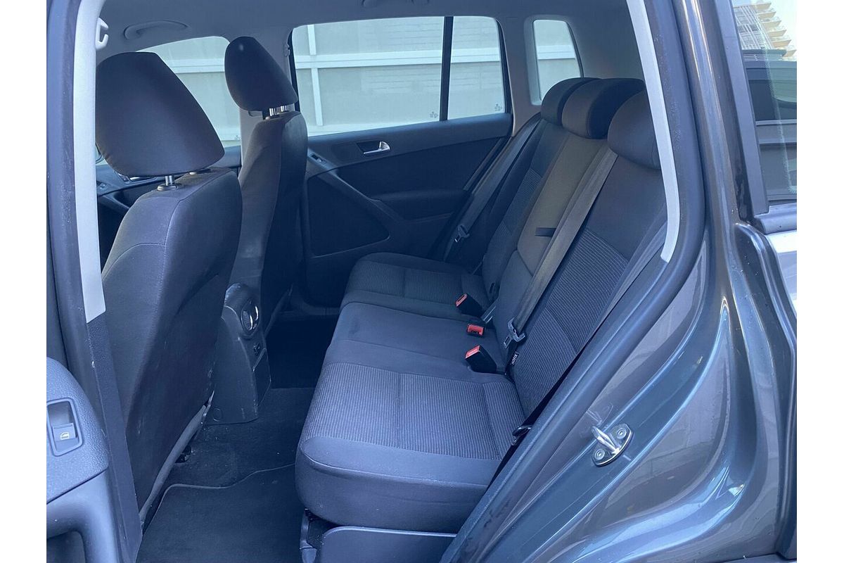 2012 Volkswagen Tiguan 103TDI 5N