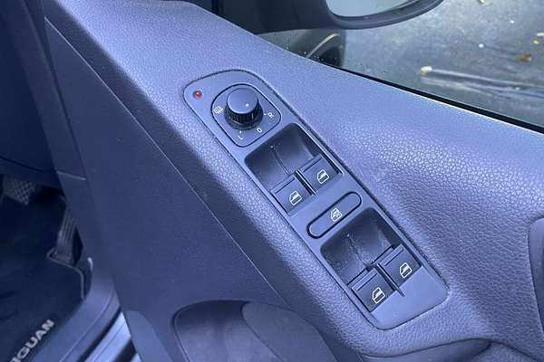 2012 Volkswagen Tiguan 103TDI 5N