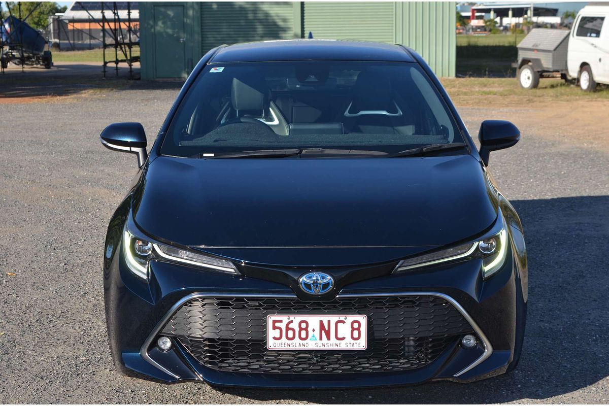 2018 Toyota Corolla ZR Hybrid ZWE211R