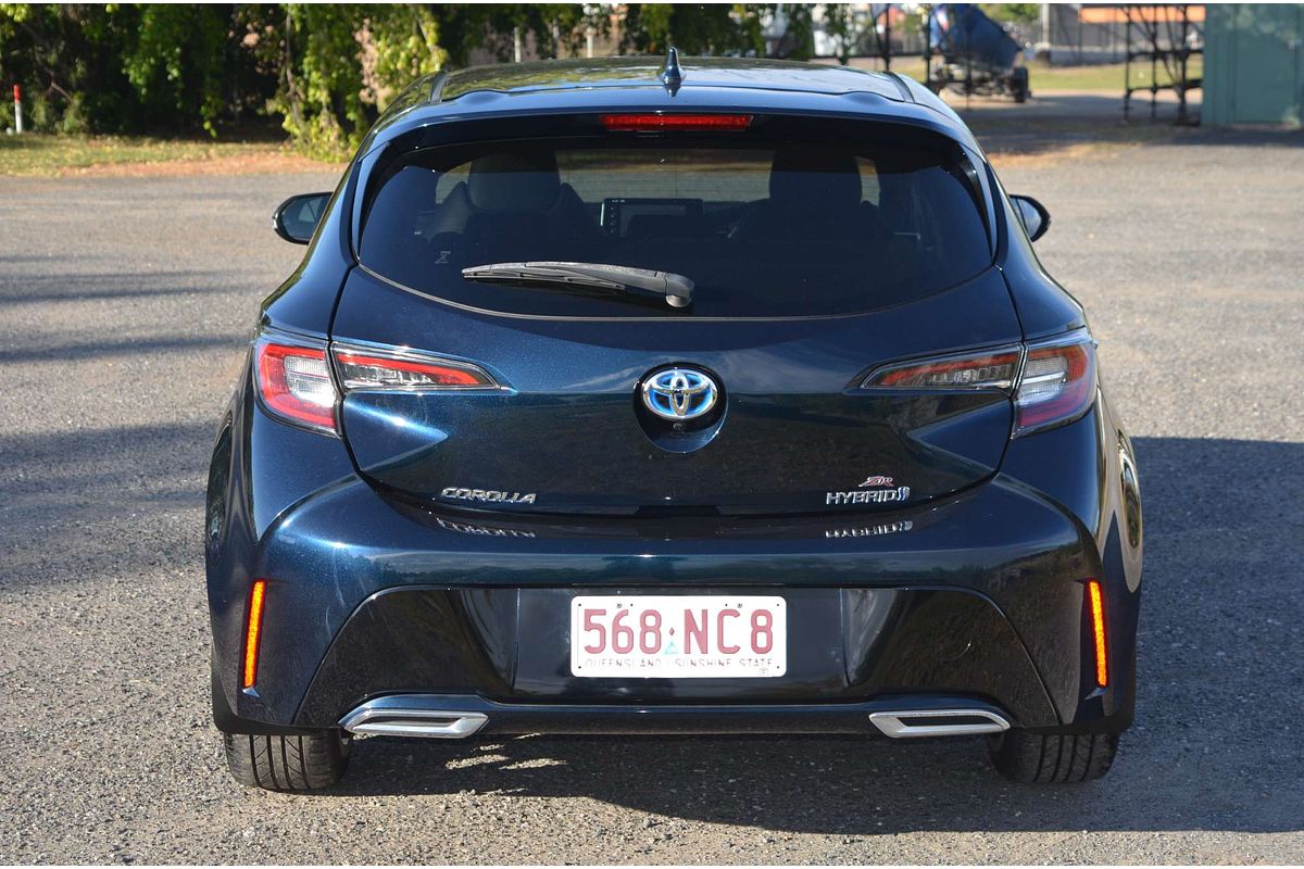 2018 Toyota Corolla ZR Hybrid ZWE211R