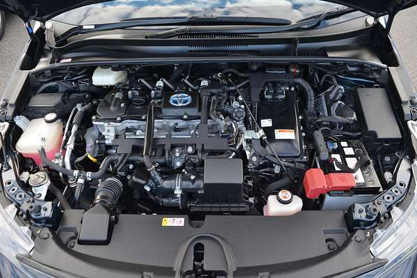 2018 Toyota Corolla ZR Hybrid ZWE211R