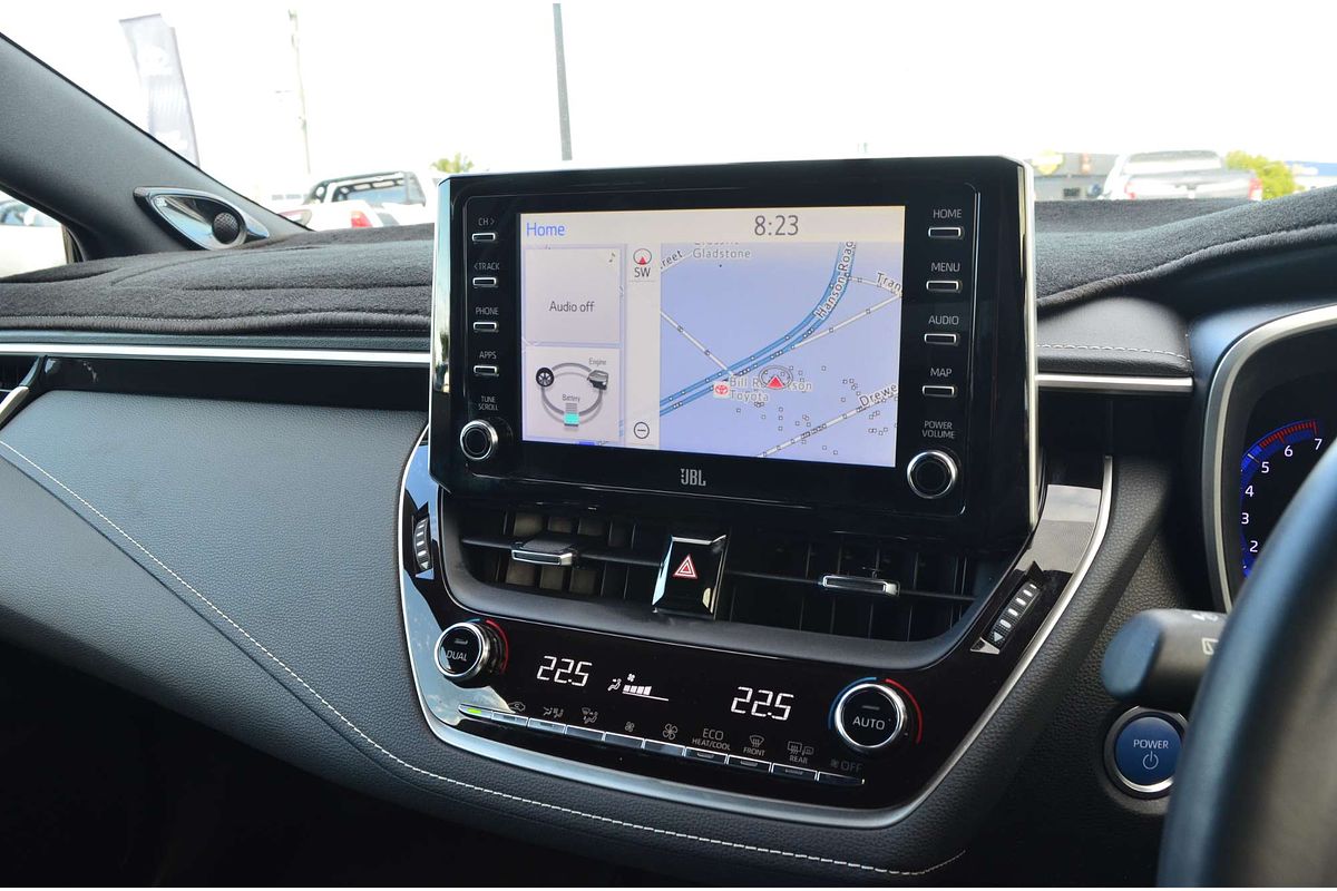 2018 Toyota Corolla ZR Hybrid ZWE211R