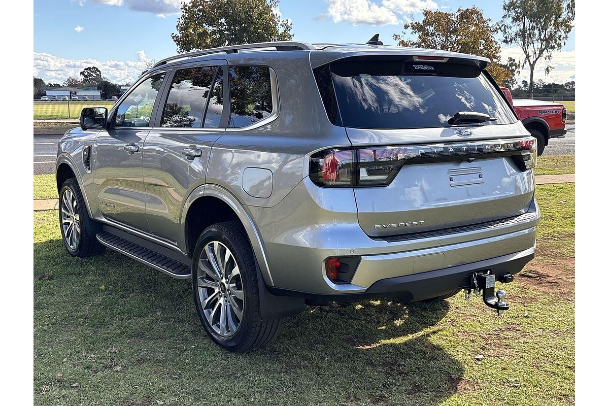 2025 Ford Everest Platinum 3.0L