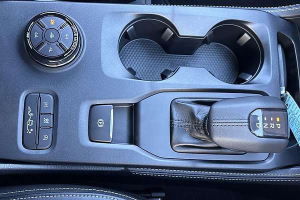 2025 Ford Everest Platinum 3.0L