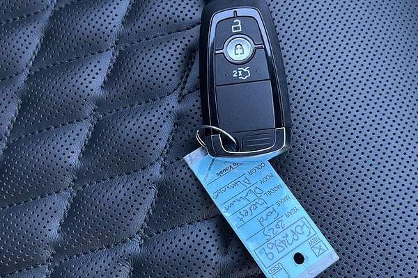 2025 Ford Everest Platinum 3.0L