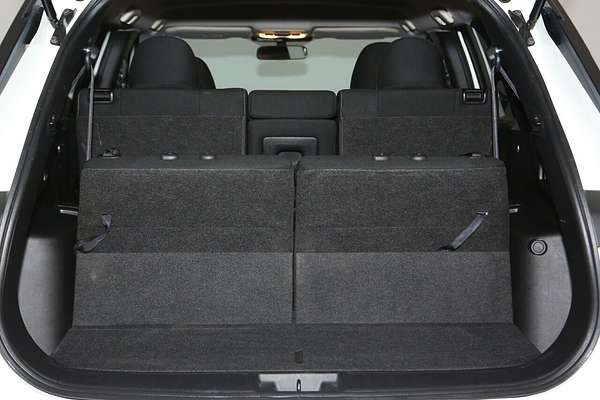 2023 Mitsubishi Outlander ES ZM