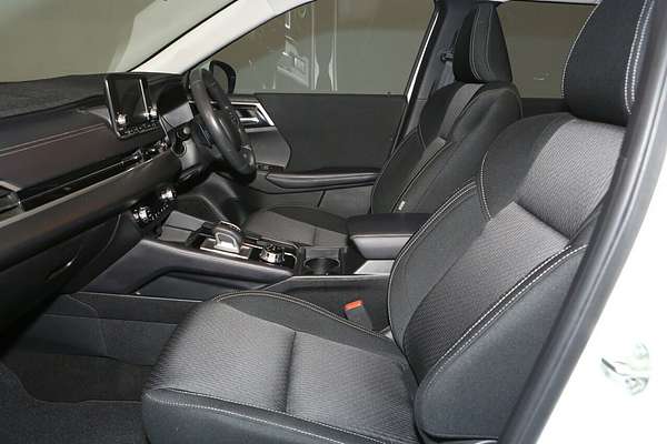 2023 Mitsubishi Outlander ES ZM