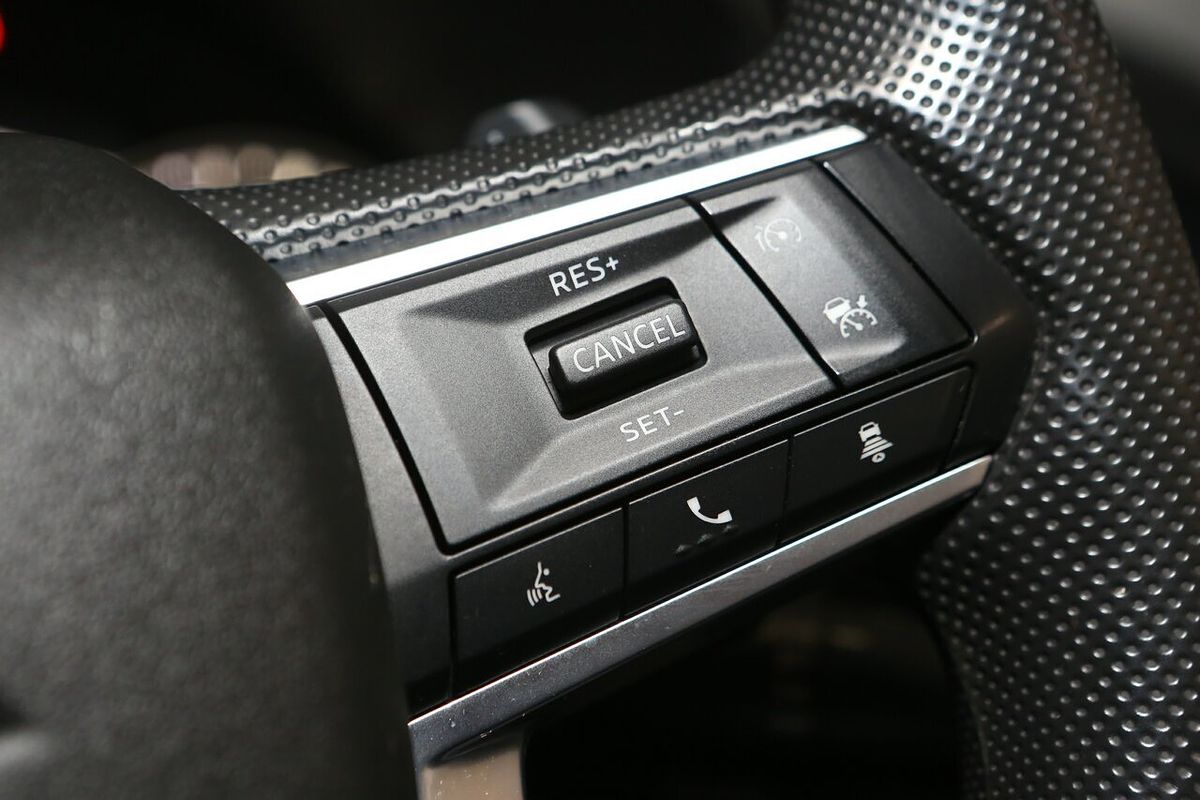 2023 Mitsubishi Outlander ES ZM