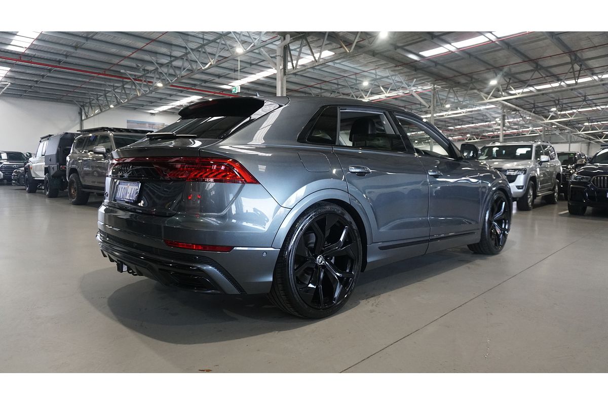 2021 Audi Q8 50 TDI S line F1