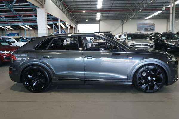 2021 Audi Q8 50 TDI S line F1