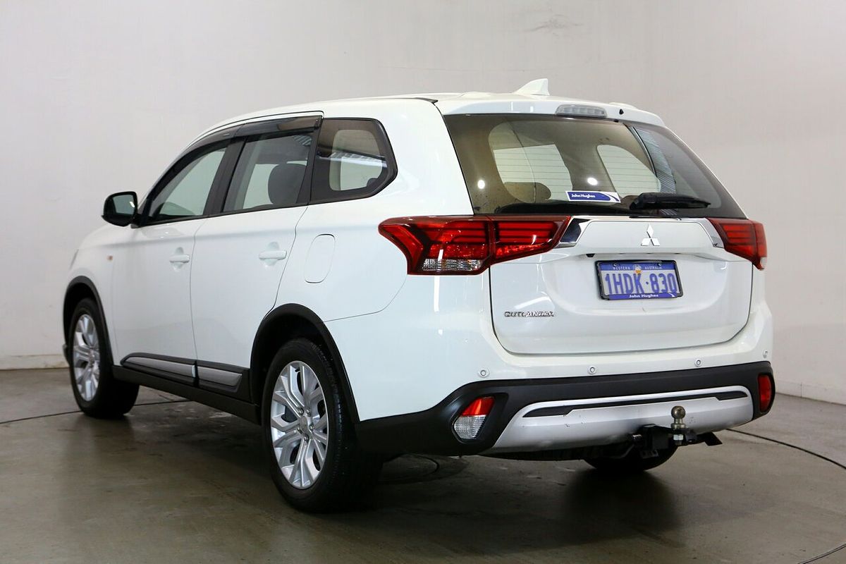 2020 Mitsubishi Outlander ES ZL