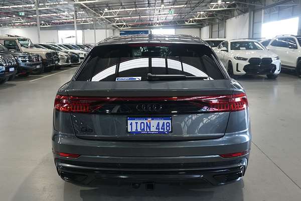 2021 Audi Q8 50 TDI S line F1
