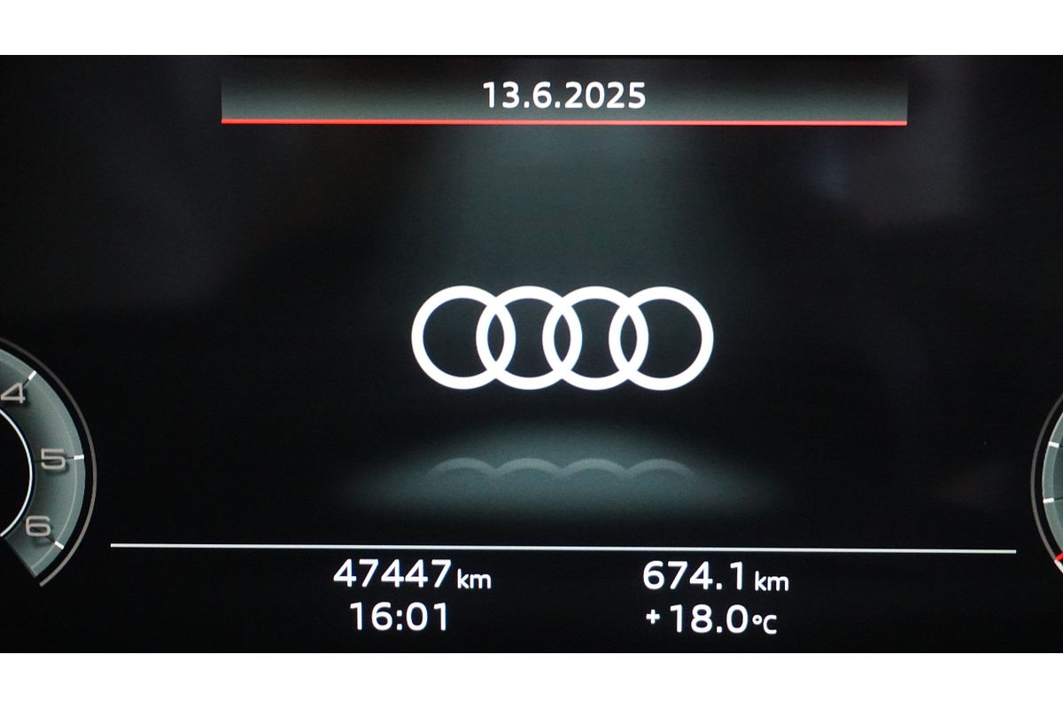 2021 Audi Q8 50 TDI S line F1