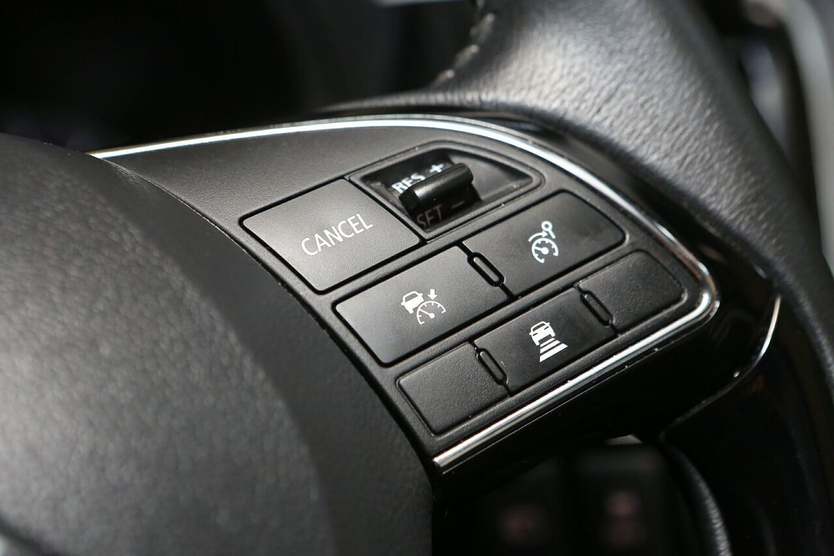 2020 Mitsubishi Outlander ES ZL