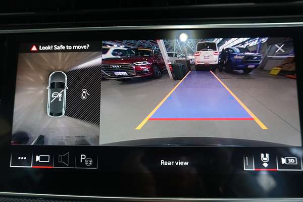 2021 Audi Q8 50 TDI S line F1