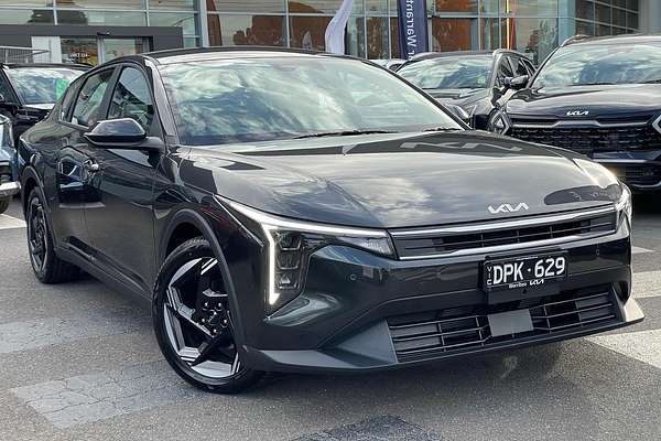 2025 Kia K4 Sport CL4m