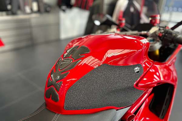 2021 Ducati SUPERSPORT 950S Supersport