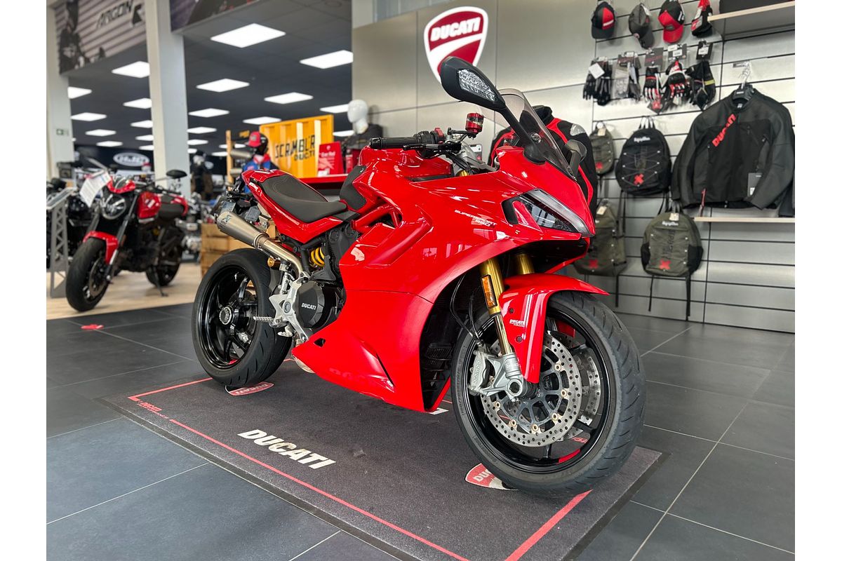 2021 Ducati SUPERSPORT 950S Supersport