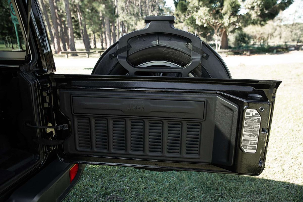2020 Jeep Wrangler Overland JL