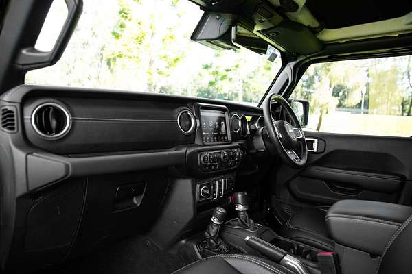 2020 Jeep Wrangler Overland JL