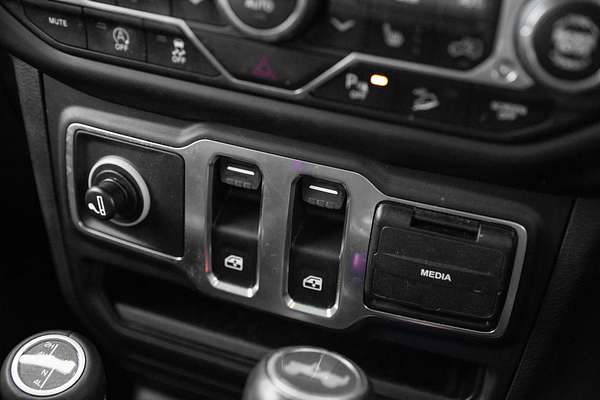 2020 Jeep Wrangler Overland JL