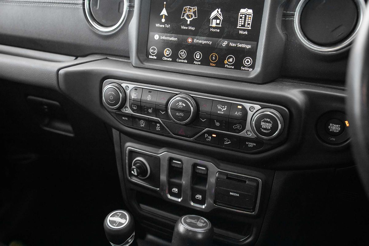 2020 Jeep Wrangler Overland JL