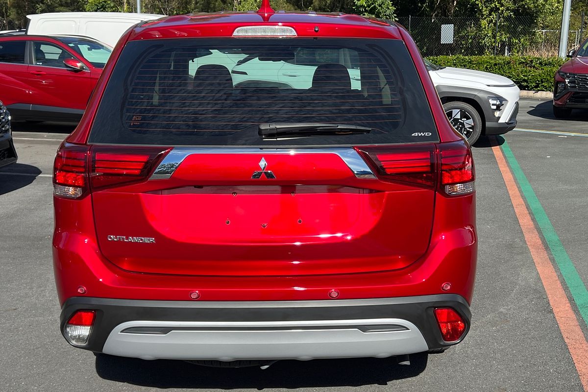 2020 Mitsubishi Outlander ES ZL