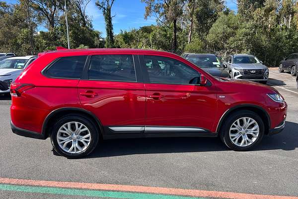 2020 Mitsubishi Outlander ES ZL